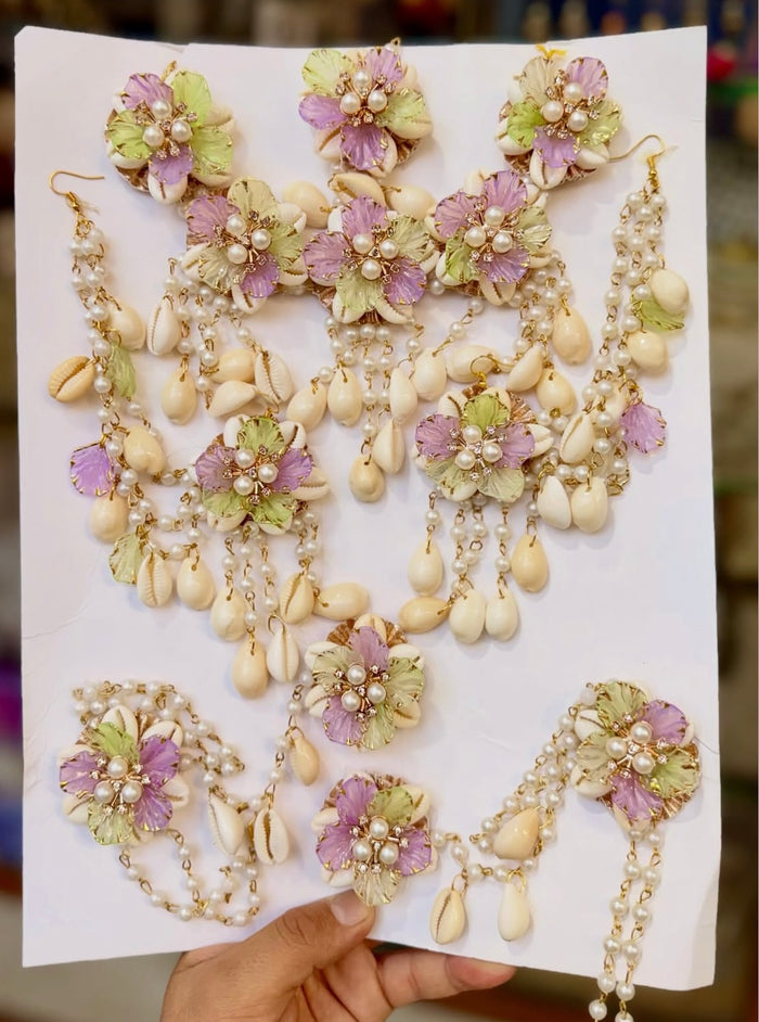 Pista And Levender Shells Jewellery K123