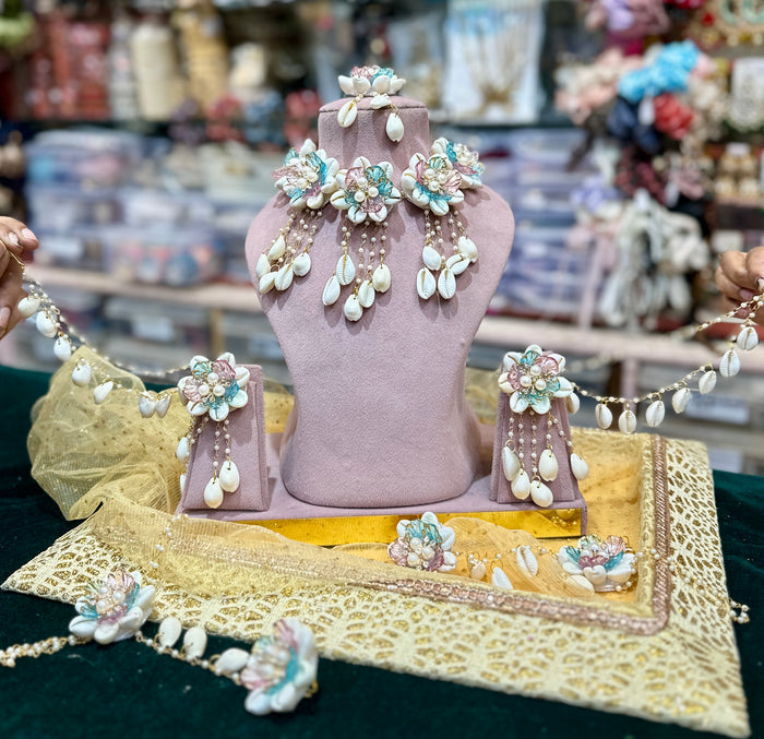 Shells Jewellery Sky Blue and pink K126