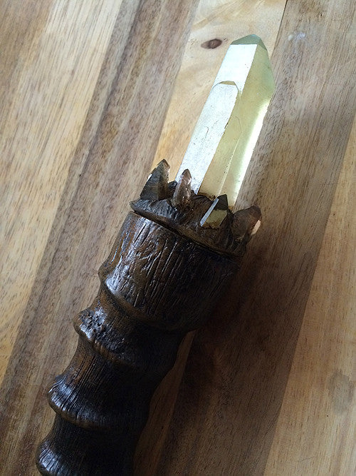WIZARD WAND HORN SCONCE LIGHT