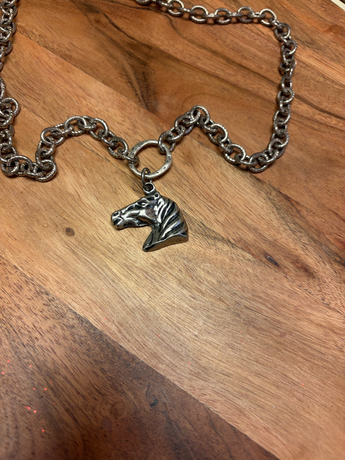 Lula 'n' Lee horsehead pendant necklace featuring a detailed horsehead charm on a silver chain.
