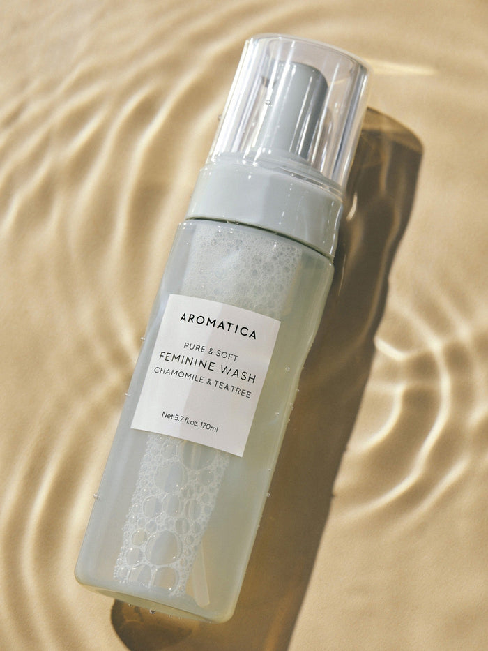 AROMATICA Pure & Soft Feminine Wash 170ml (Chamomile & Tee Tree)