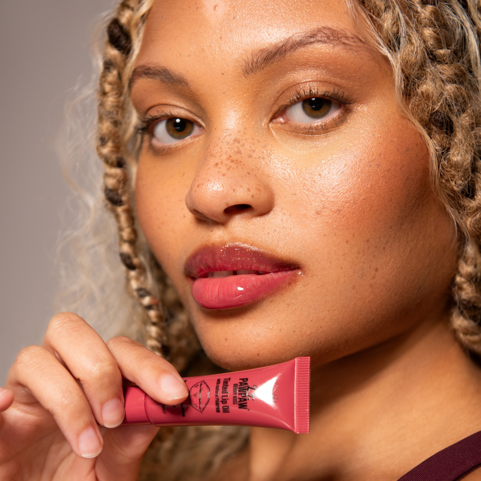Berry Kiss Tinted Lip Oil