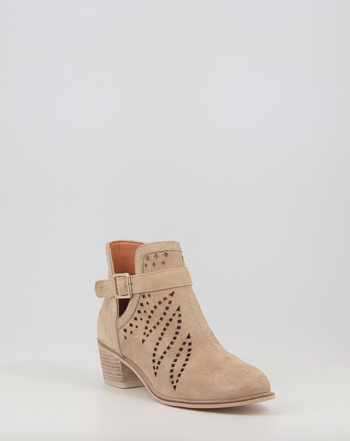 NELLY 5054