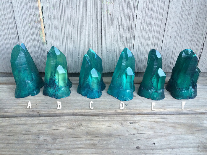 CAST CRYSTAL LIGHT - LARGE CLUSTER- BLUE