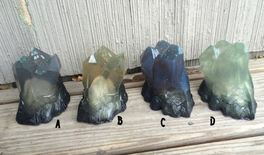 CAST CRYSTAL LIGHT- QUARTZ