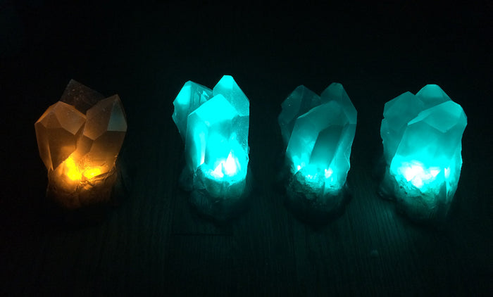CAST CRYSTAL LIGHT- QUARTZ