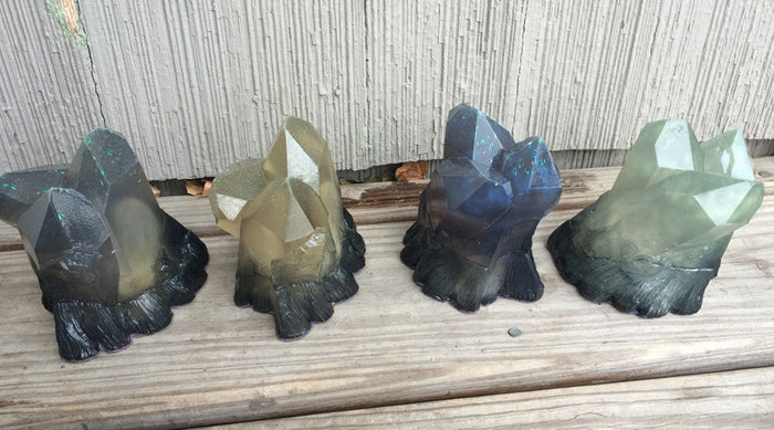 CAST CRYSTAL LIGHT- QUARTZ
