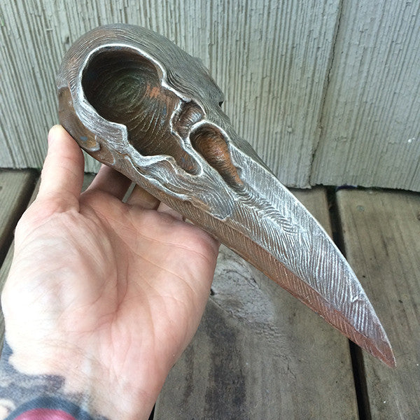 CROW CREATURE SKULL- RUST