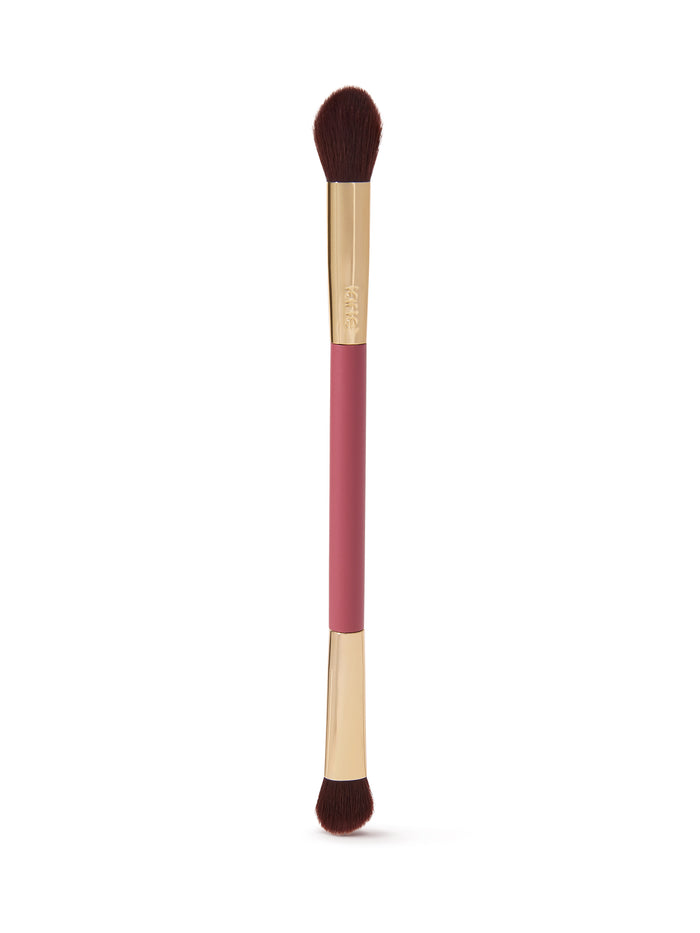 everyday essentials eyeshadow brush image number 1