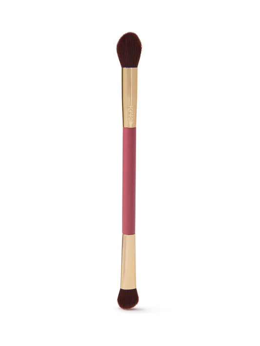 everyday essentials eyeshadow brush image number 1