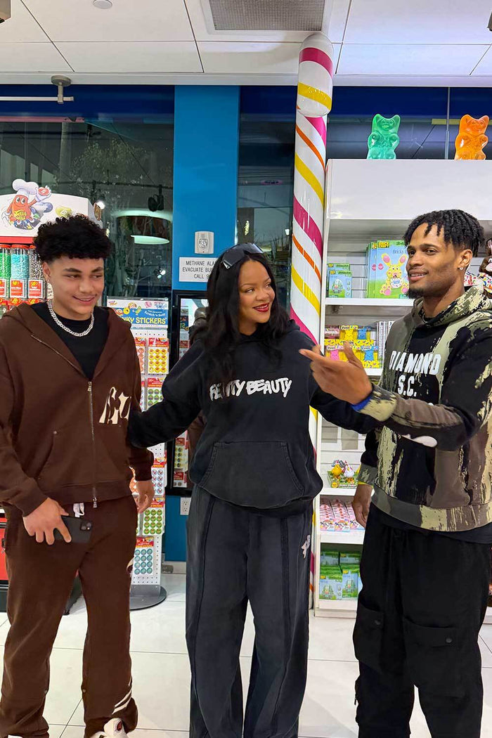 Fenty Beauty Oversized Unisex Hoodie — M