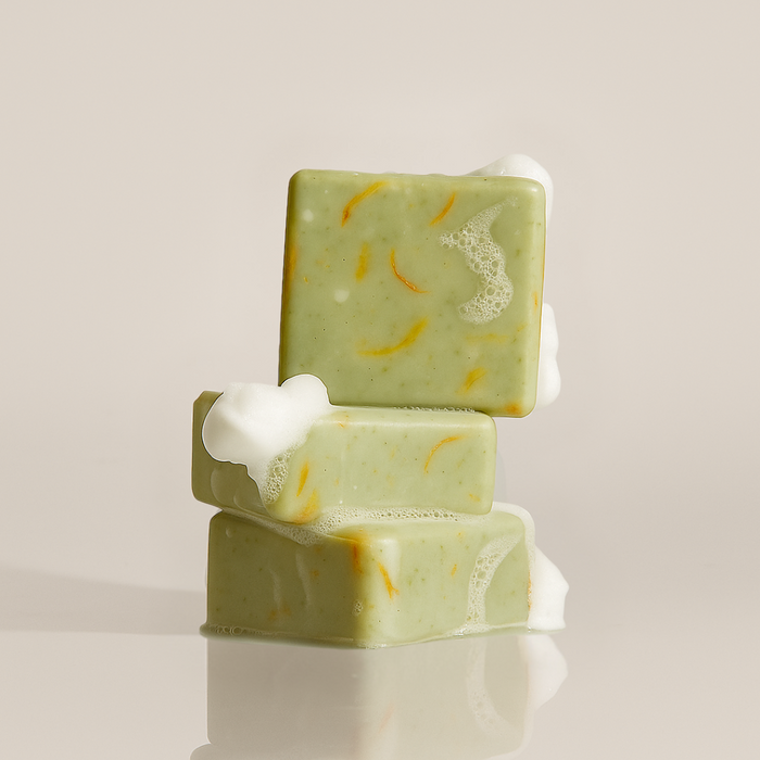 Gentle Exfoliating Melt & Pour Cleansing Soap - DIY Kit (Customisable)