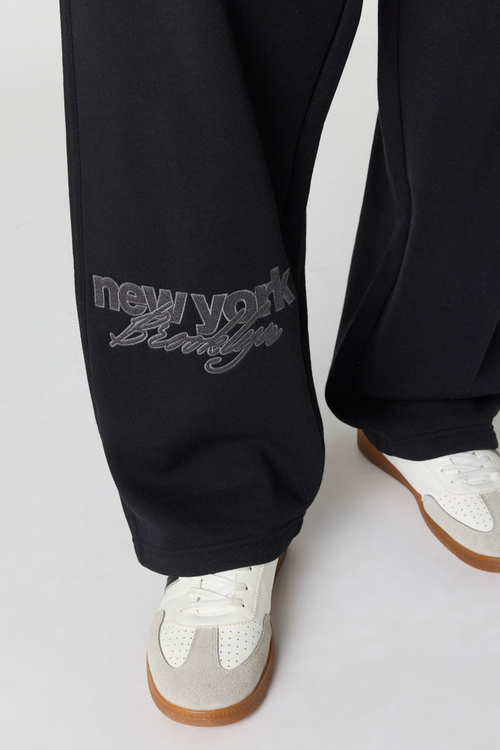 Graphic Baggy Fleece Sweatpant
