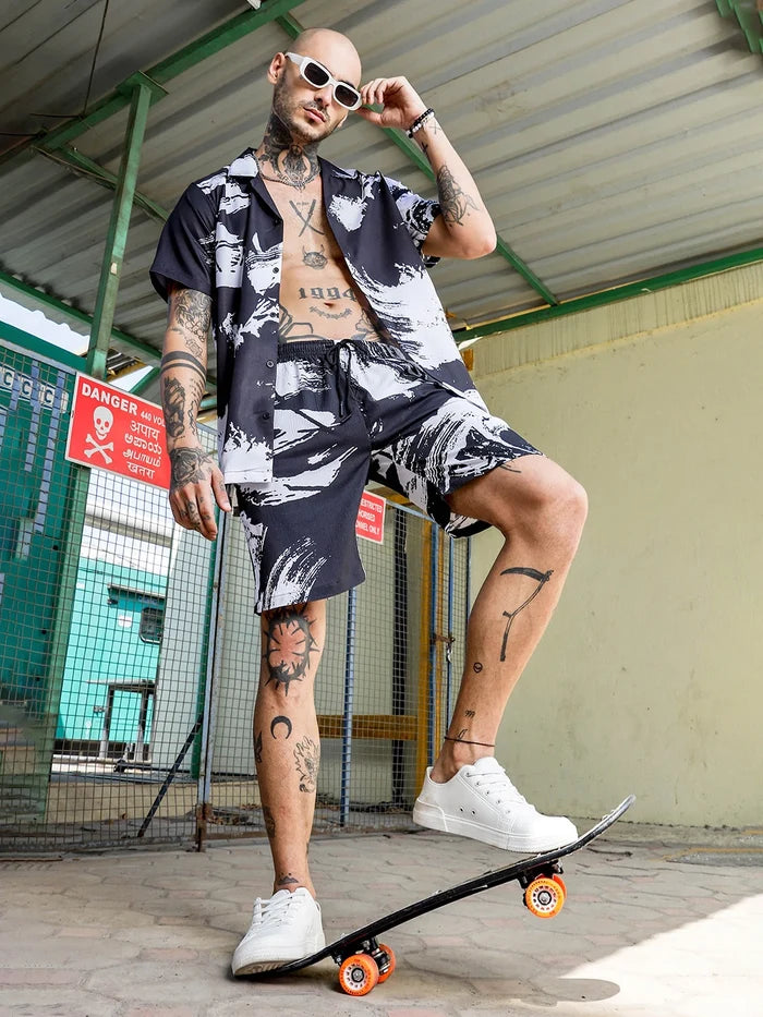 House Of Koala Black Abstract Print Textured Fabric Relaxed Fit Shorts