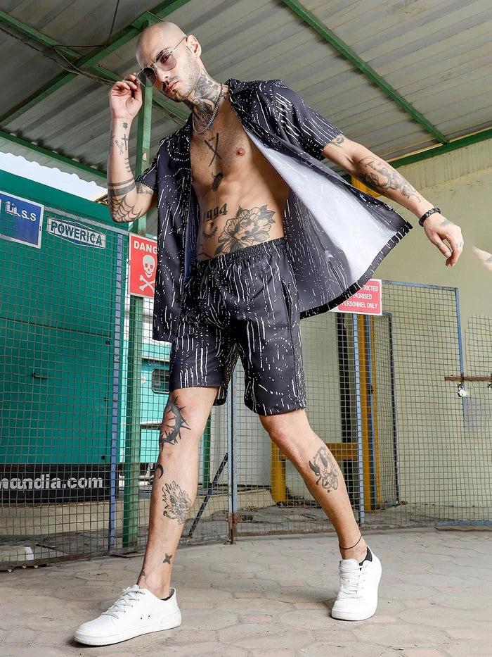House Of Koala Black Geometric Print Textured Fabric Relaxed Fit Shorts