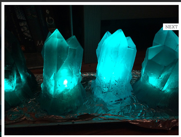 LIGHT UP/GLOW IN THE DARK CRYSTAL LIGHT