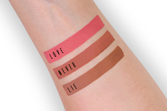 Lip matic LIE by PIERRE RENE Pierre Rene
