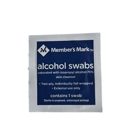 Member's Mark 100 Pcs Alcohol Swabs with 70% Isopropyl Alcohol for Skin Cleansing and First Aid - SD Cosmetics Care