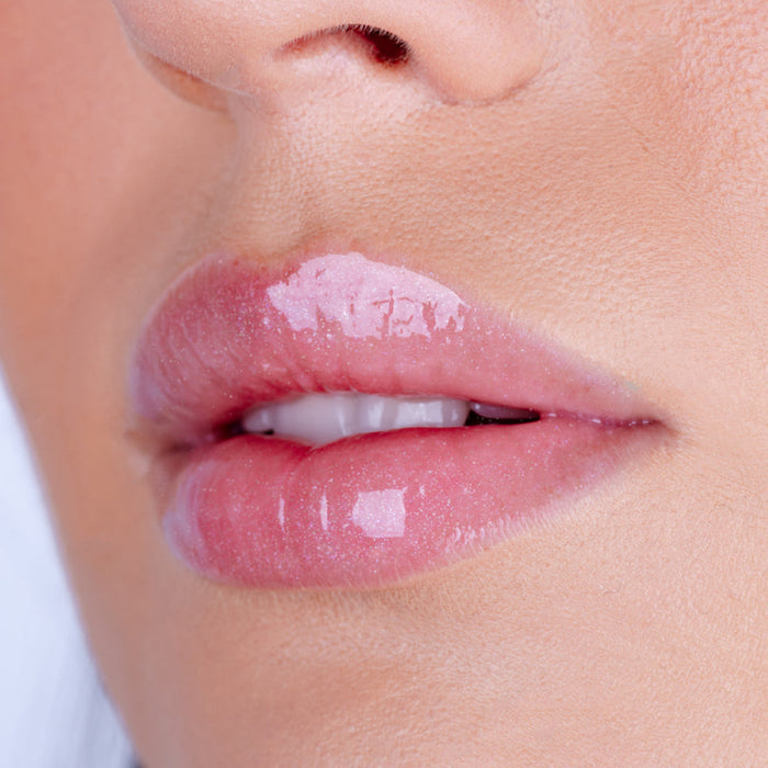 Plumping Lip Gloss no. 01 ICE MILK Pierre Rene