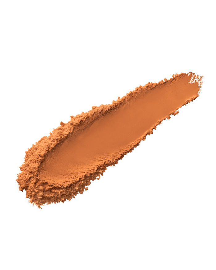 Pro Filt’r Instant Retouch Setting Powder smear shown in shade Nutmeg