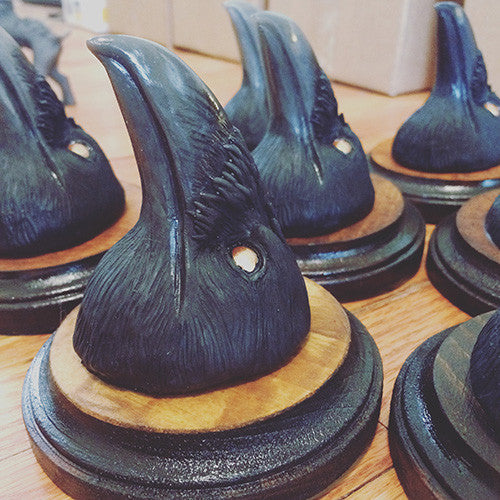 RAVEN QUEEN- WALL MOUNT BUST