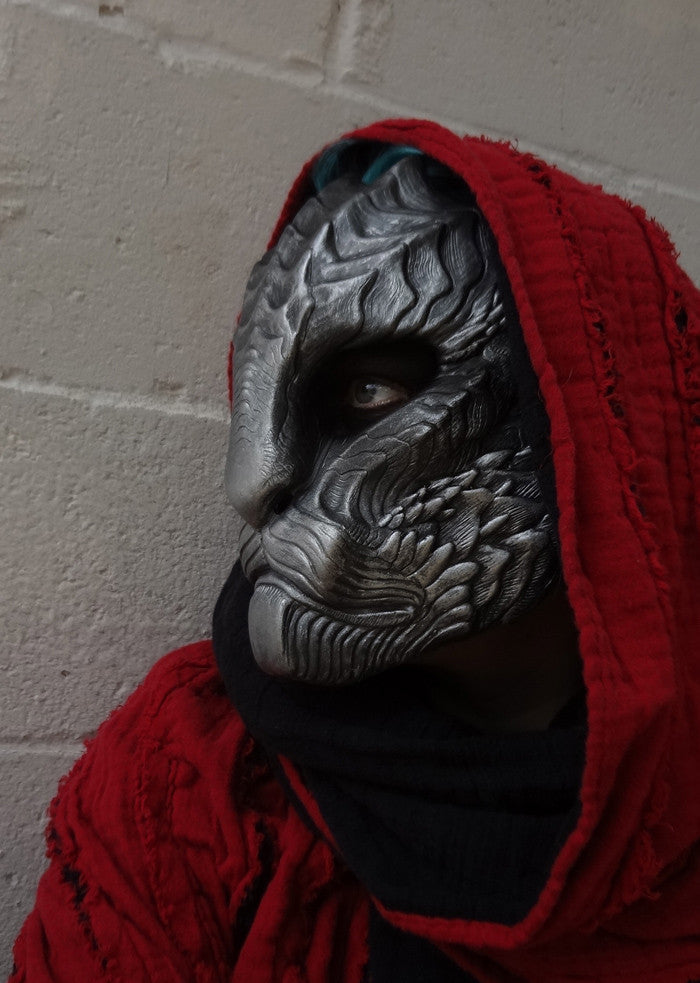 SILVER DRAGONCAT MASK