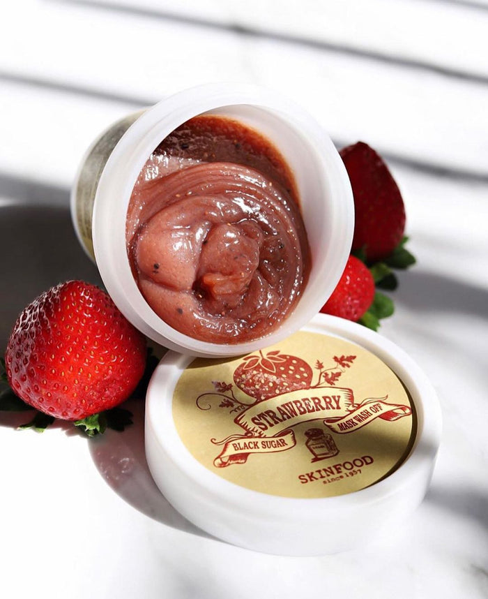 SKINFOOD Black Sugar Strawberry Mask Wash Off ماسك مقشر بالسكر الأسود والفراولة
