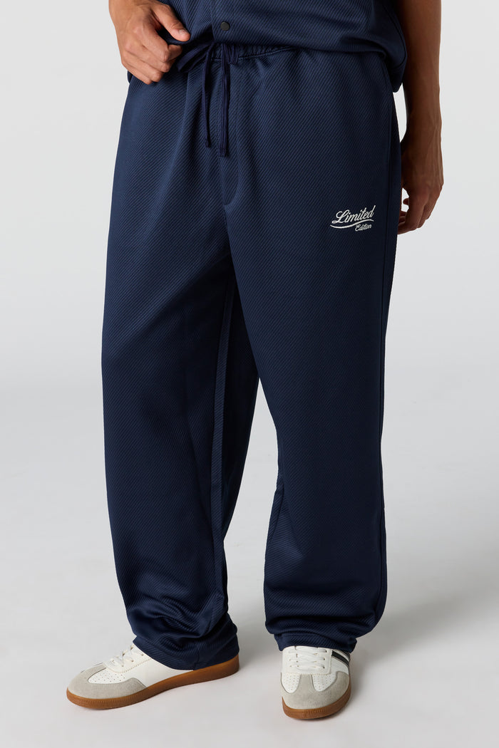 Textured Embroidered Sweatpant