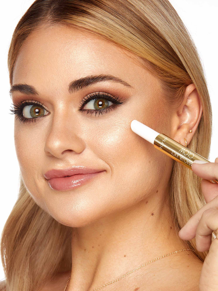 travel-size maracuja juicy glow highlight image number 6