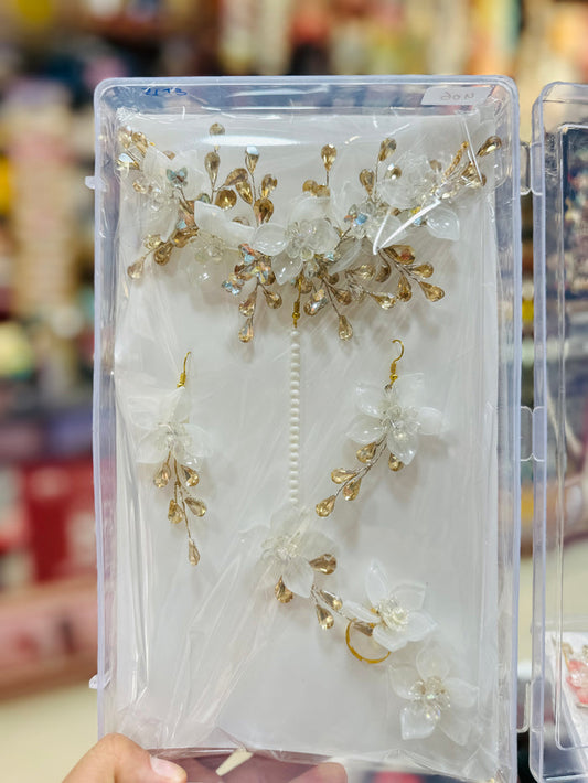 Trendy Acrylic Crystal Shine Flower Jewellery 08