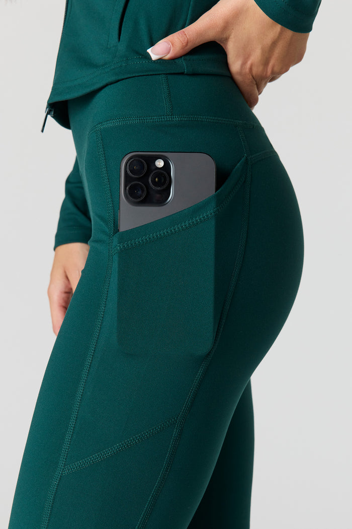 U/A Side Pocket Flare Legging
