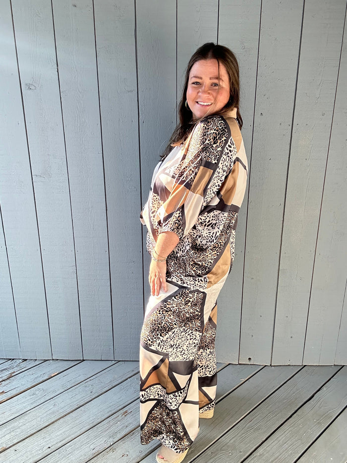 Umgee Abstract Satin Wide Leg Pants