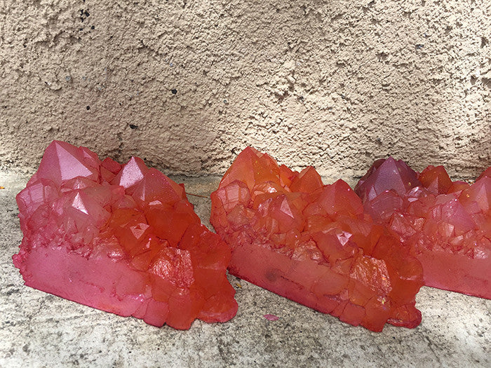 URETHANE GLOW IN THE DARK CRYSTAL- LARGE ( ORANGE)