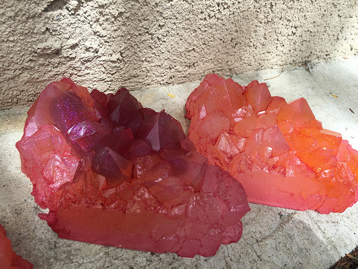 URETHANE GLOW IN THE DARK CRYSTAL- LARGE ( ORANGE)