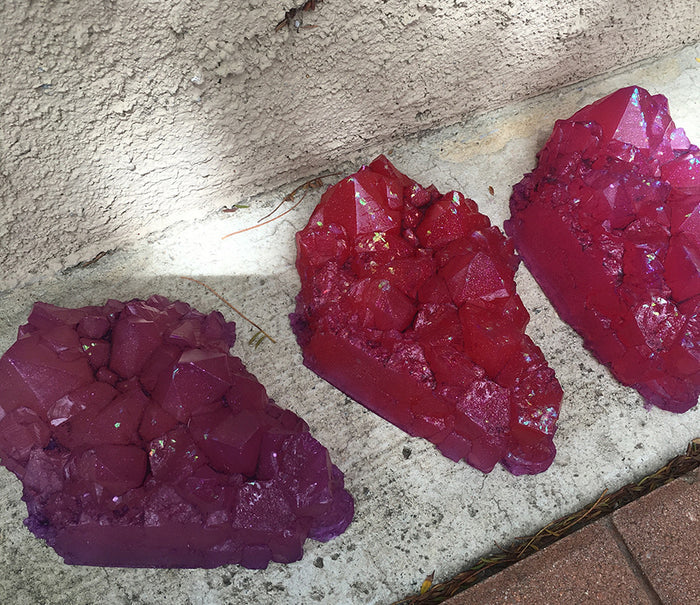 URETHANE GLOW IN THE DARK CRYSTAL- LARGE ( PINK )