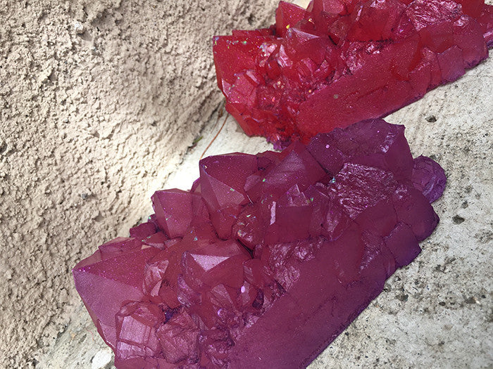 URETHANE GLOW IN THE DARK CRYSTAL- LARGE ( PINK )