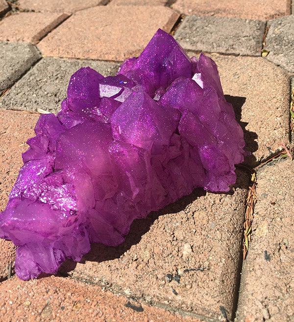 URETHANE GLOW IN THE DARK CRYSTAL- LARGE ( PURPLE)