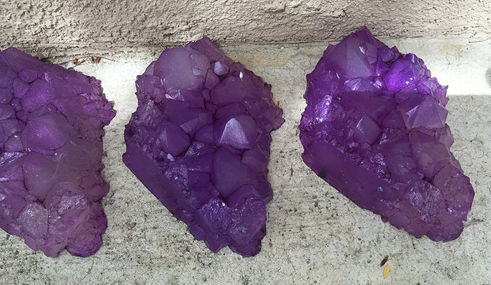 URETHANE GLOW IN THE DARK CRYSTAL- LARGE ( PURPLE)