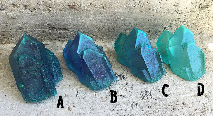 URETHANE GLOW IN THE DARK CRYSTAL- SMALL (BLUE GREEN)