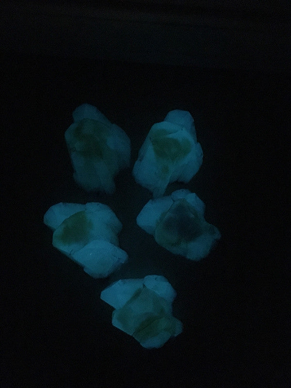 URETHANE GLOW IN THE DARK CRYSTAL- SMALL ( ORANGE)