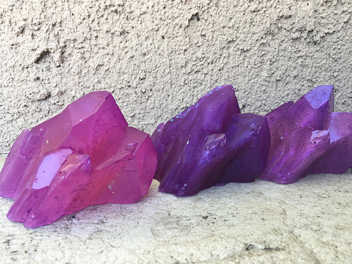 URETHANE GLOW IN THE DARK CRYSTAL- SMALL ( PURPLE AND ORANGE)