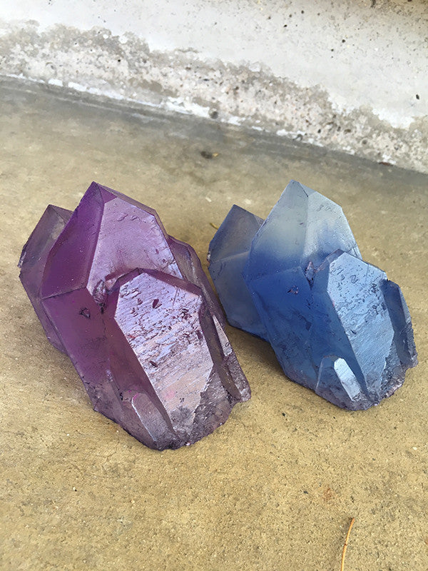 URETHANE GLOW IN THE DARK WALL CRYSTAL- SMALL- BLUE/PURPLE