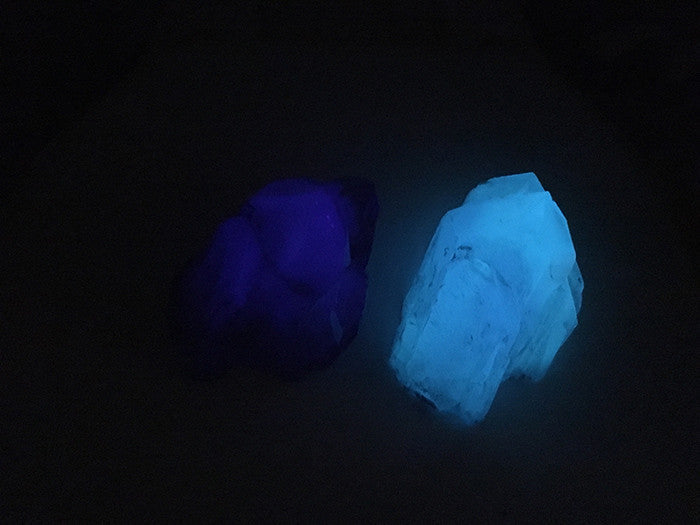 URETHANE GLOW IN THE DARK WALL CRYSTAL- SMALL- BLUE/PURPLE