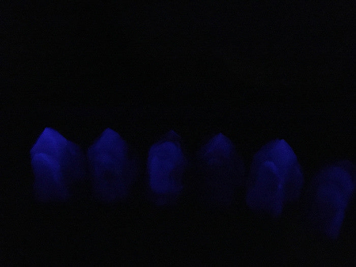URETHANE GLOW IN THE DARK WALL CRYSTAL- SMALL- RED/PINK