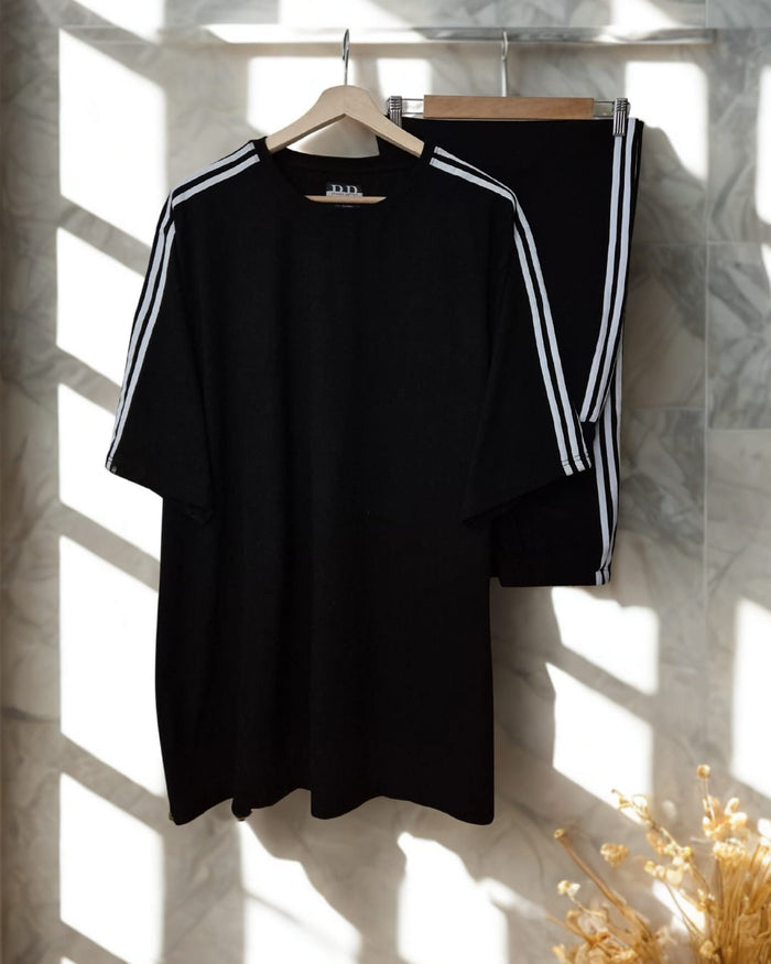 Tshirt + Lower/Jogger / M