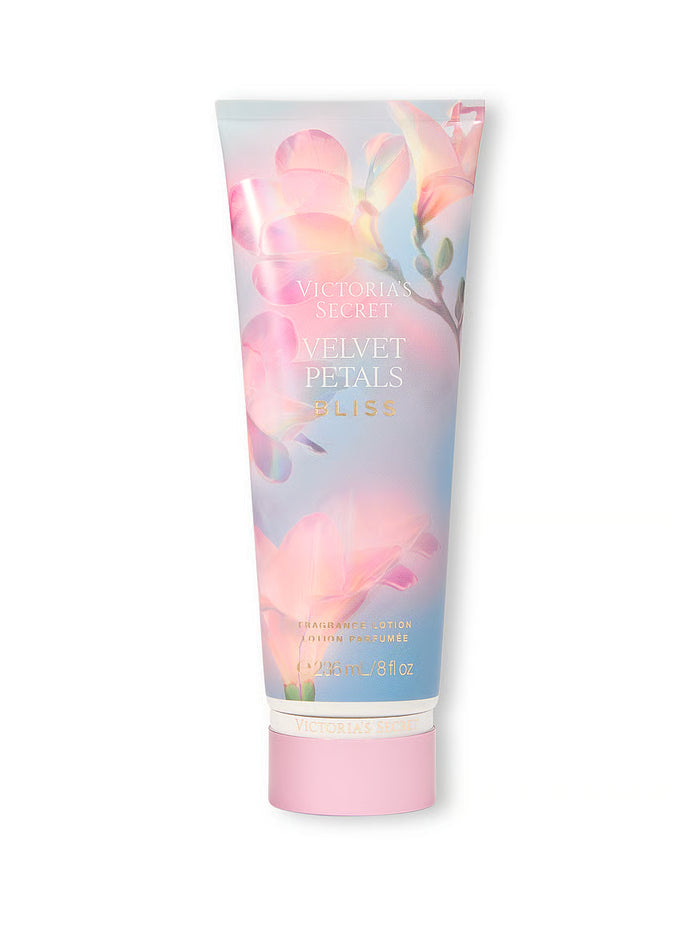 VICTORIA'S SECRET Velvet Petals Bliss Fragrance Lotion لوشن عطري من فكتوريا سيكرت