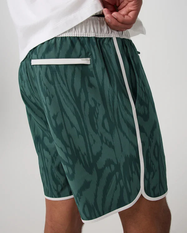 Vuori Banks Short 7" - Unlined