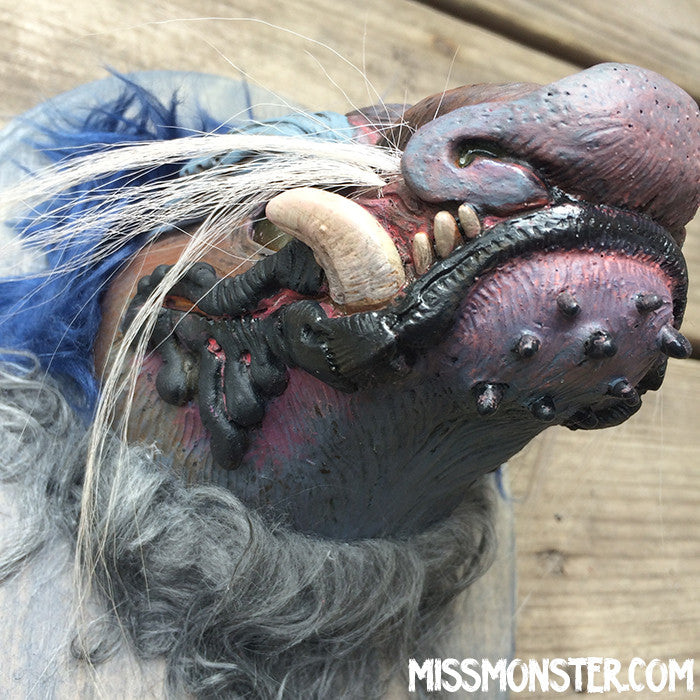 WALL MOUNTED CAST TAXIDERMY HEAD- BLUE