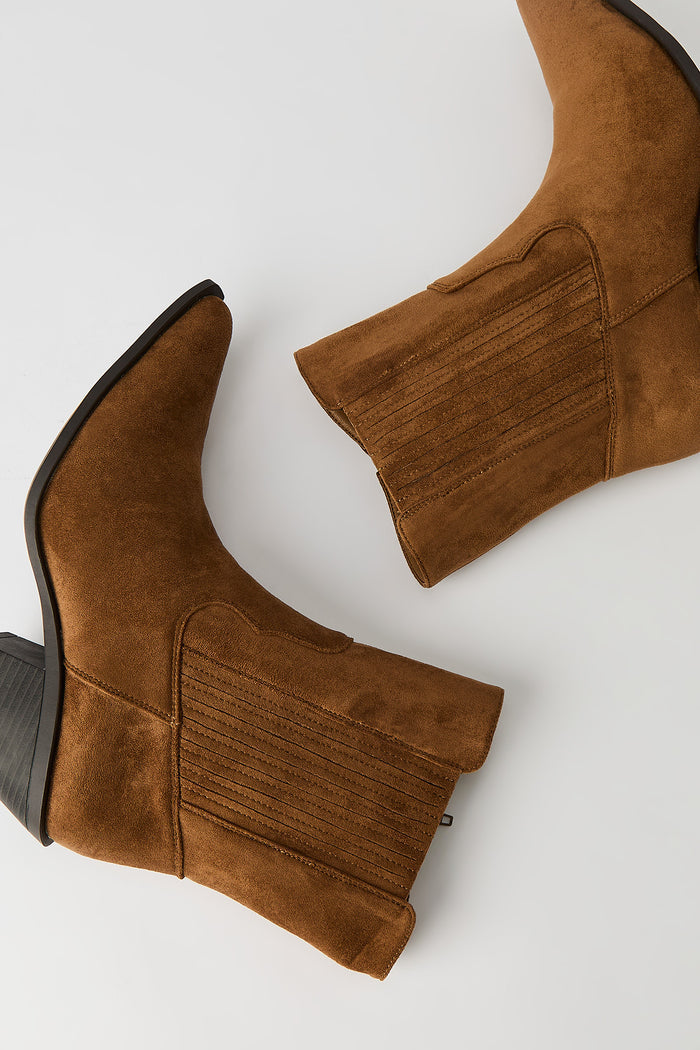 Western Heeled Boot