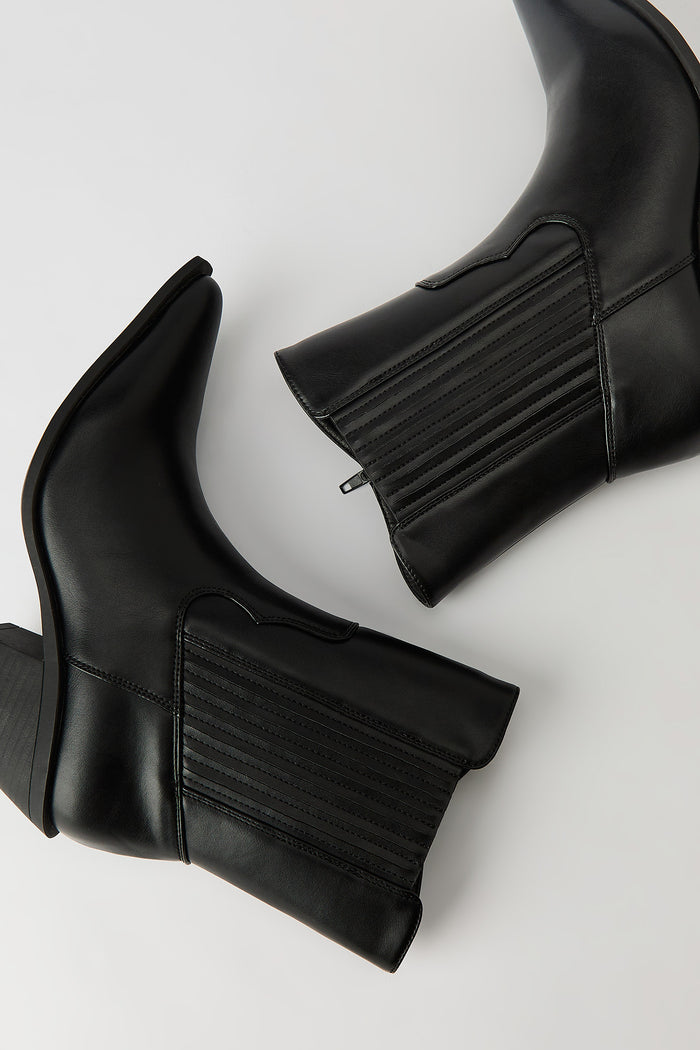 Western Heeled Boot